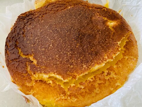 卵3個で作る簡単バスク風チーズケーキ♡